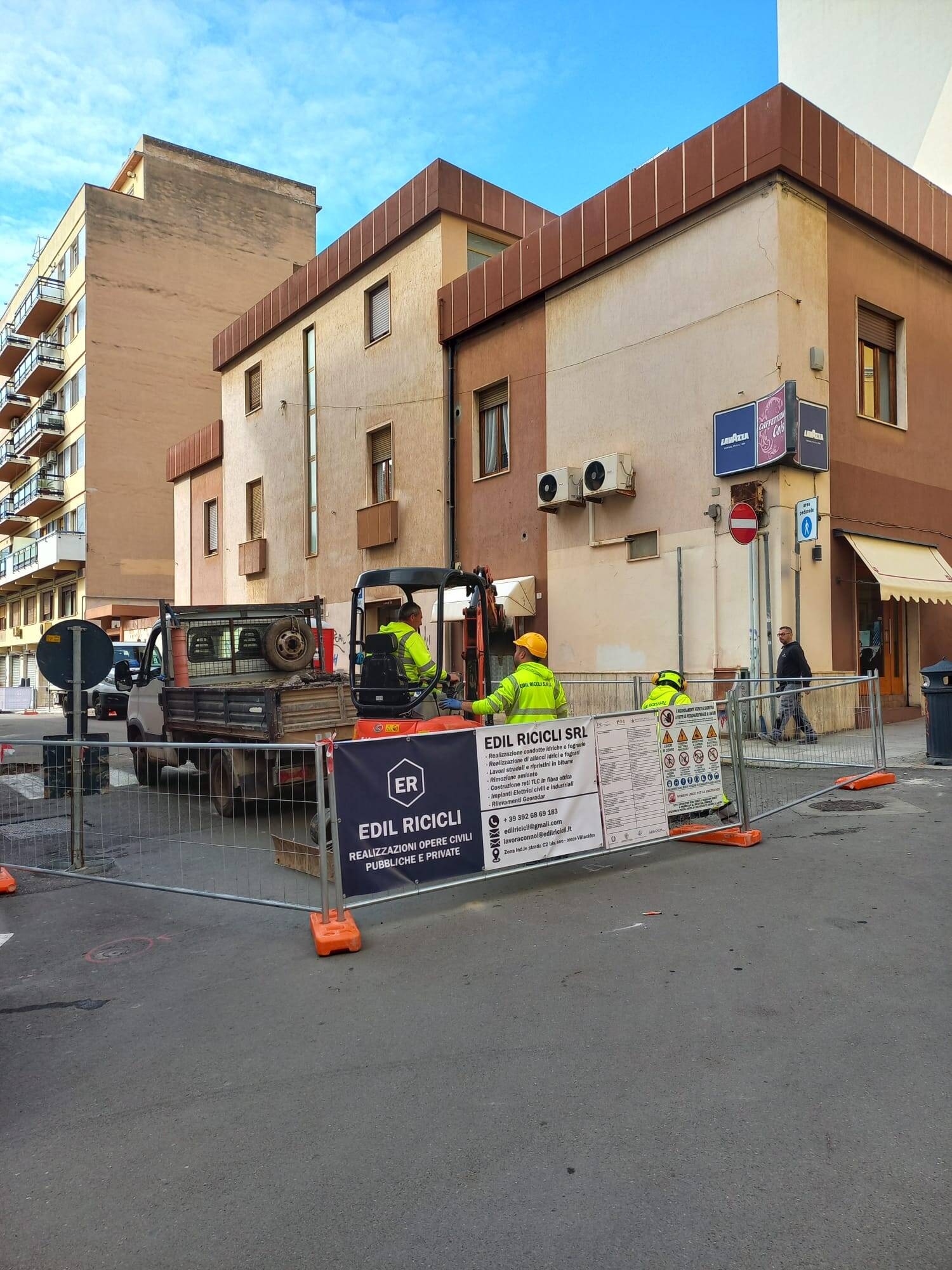 Immagine: CAGLIARI: AVVIATI I LAVORI PER LE NUOVE RETI IDRICHE DI VILLANOVA