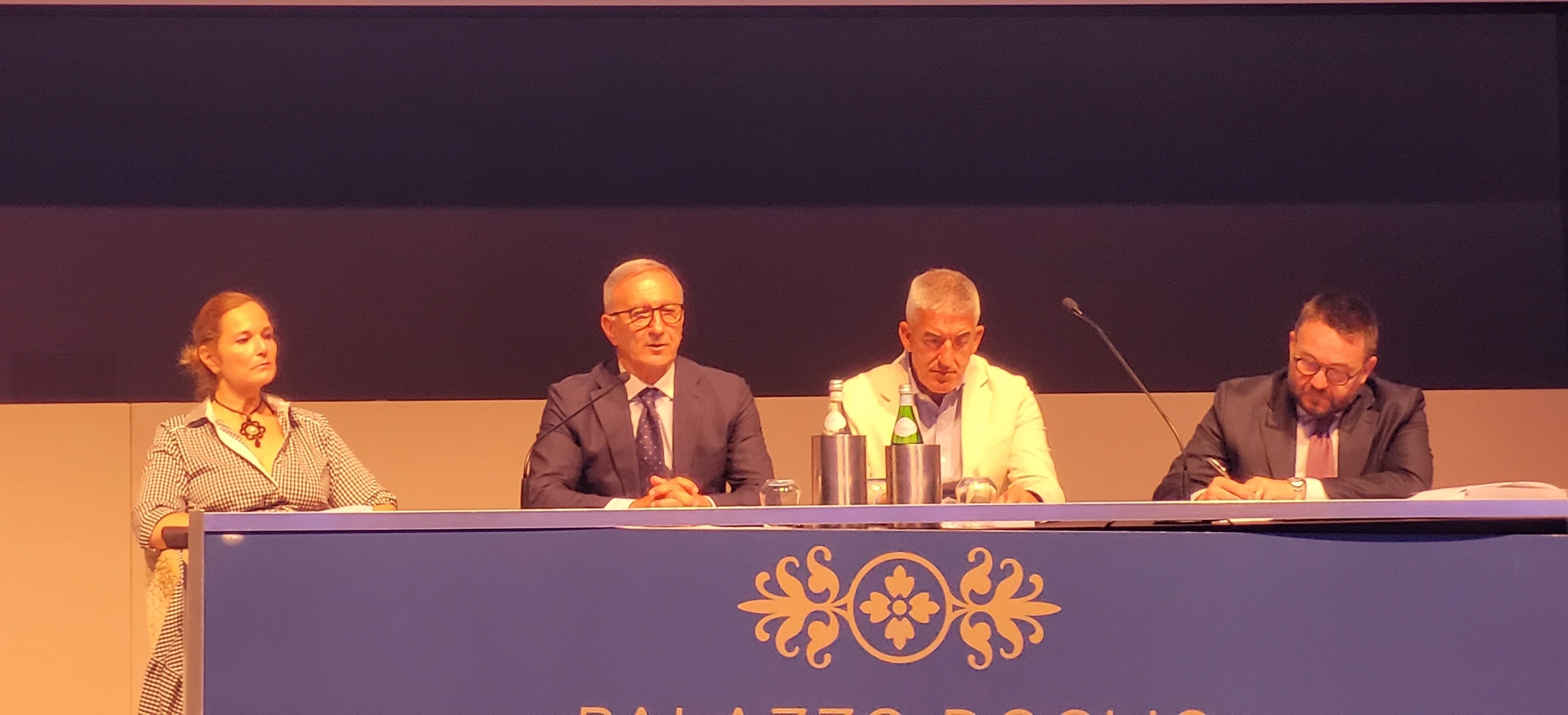 Immagine: foto assemblea degli azionisti 30-06-2023 cinemascope