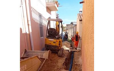 Immagine: OROSEI: COLLEGAMENTO DELLE NUOVE RETI IDRICHE IN VIA GIOVANNI ANTONIO MUGGIANU