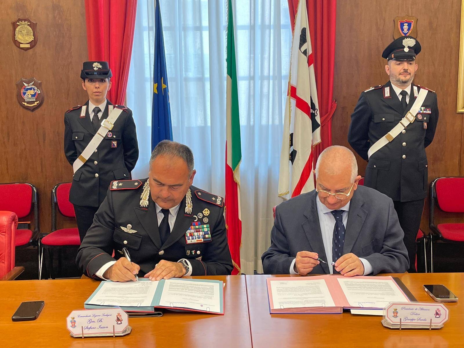 Immagine: Presidente e carabinieri